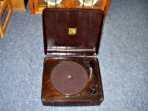 His Masters Voice 78 rpm record player